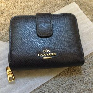 Coach Crossgrain Leather Zip Around Wallet Midnight Blue